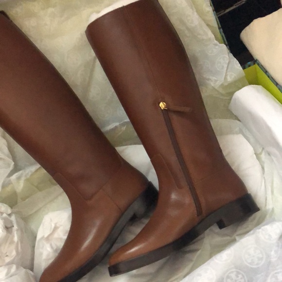 Tory Burch The Ridding Boot - Picture 3 of 6